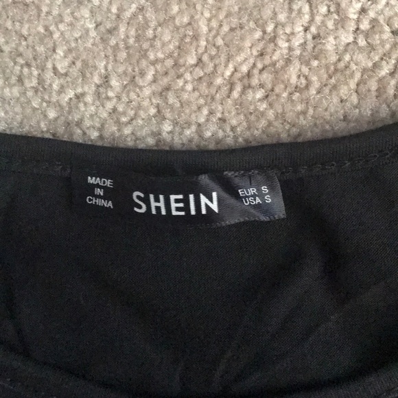 Beautiful detailed peplum babydoll top - Picture 3 of 3